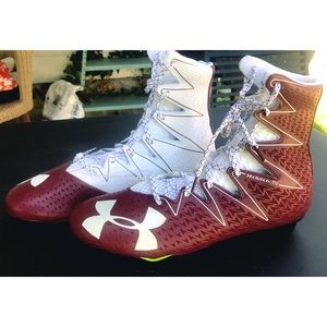 Under Armour UA Highlight Football Cleats